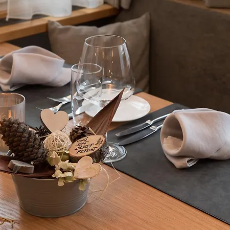 Otel Mistral Superior Saas Fee
